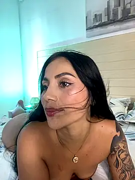 Snapshot of GabiHills chatting on 19, 11, 2025 GabiHills online show from 19, 11, 2025