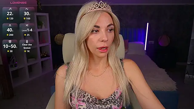 BellaRayyy online show from 25, 4, 2026