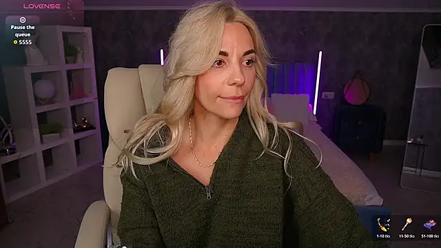 BellaRayyy online show from 26, 4, 2026