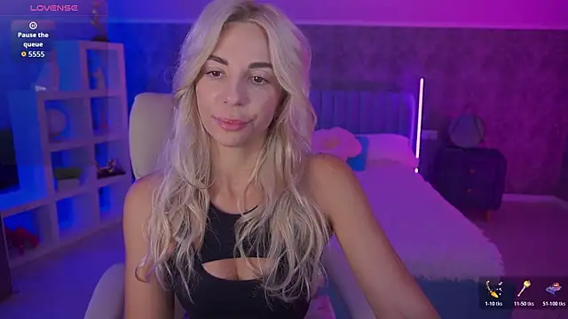 Snapshot of BellaRayyy chatting on 28, 5, 2026 BellaRayyy online show from 28, 5, 2026