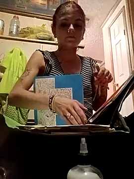 ittybittymeryssa online show from 11, 6, 2026