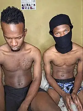 Snapshot of RAWFREAKYVERSE chatting on 17, 2, 2026 RAWFREAKYVERSE online show from 17, 2, 2026