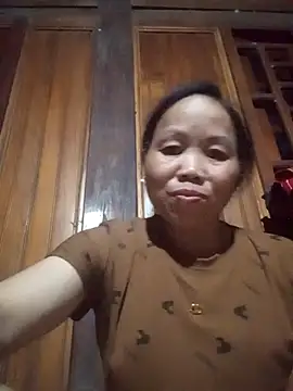 Snapshot of _YooY_ chatting on 10, 9, 2025 YooY online show from 10, 9, 2025