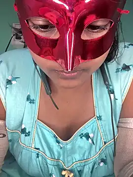 Snapshot of mimi87hoty chatting on 1, 3, 2026 mimi87hoty online show from 1, 3, 2026