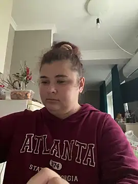 AliceCurlyX online show from 3, 12, 2025