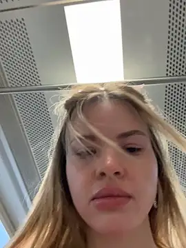 SMELLSEX online show from 11, 9, 2025