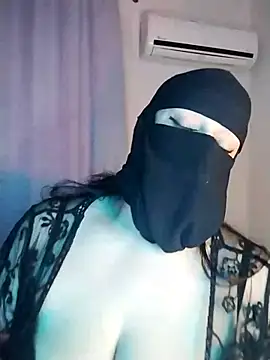 Snapshot of lilyan12 chatting on 3, 12, 2025 lilyan12 online show from 3, 12, 2025