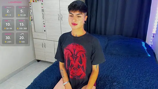 Dark luckyyy online show from 25, 9, 2025