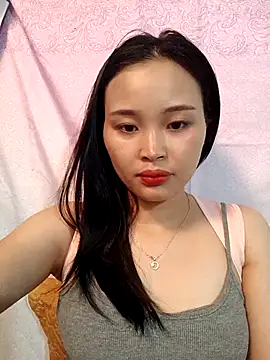 Lili lovely online show from 12, 10, 2025