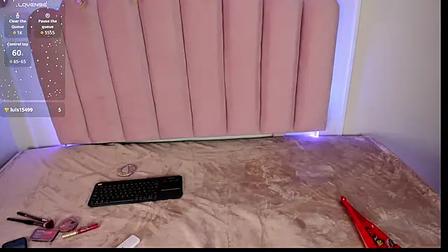 MissCandyliciouss online show from 23, 9, 2025