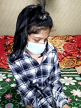 Snapshot of emali_baba chatting on 5, 10, 2025 emali baba online show from 5, 10, 2025