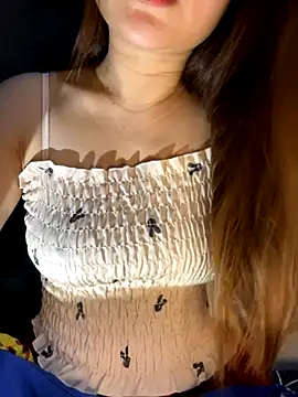 Snapshot of Hinne07 chatting on 12, 11, 2025 Hinne07 online show from 12, 11, 2025