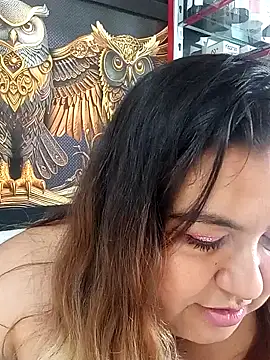 curvy diva  online show from 9, 9, 2025