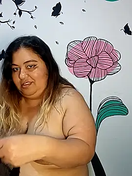 curvy diva  online show from 17, 9, 2025