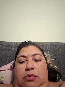 curvy diva  online show from 22, 9, 2025