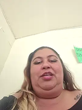 curvy diva  online show from 23, 9, 2025