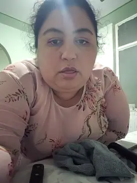 curvy diva  online show from 14, 10, 2025