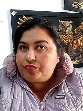 curvy diva  online show from 29, 10, 2025