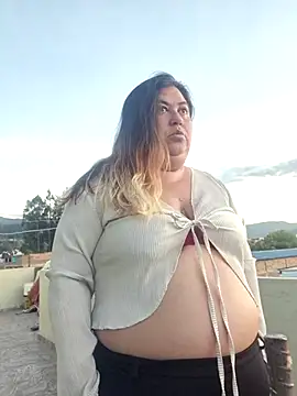 curvy diva  online show from 16, 12, 2025