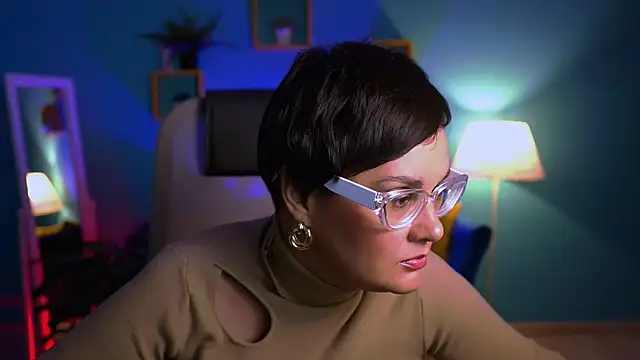 LauraDavidsons online show from 19, 10, 2025