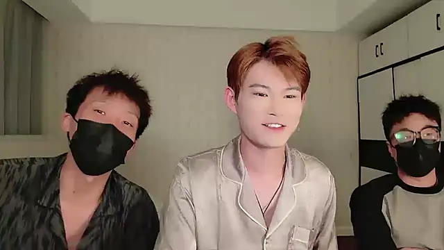 Snapshot of Dancer03 chatting on 22, 9, 2025 Dancer03 online show from 22, 9, 2025