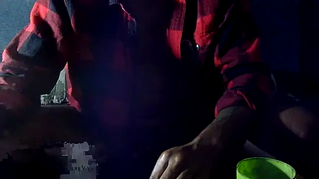 Snapshot of stressreliever94 chatting on 12, 11, 2025 stressreliever94 online show from 12, 11, 2025