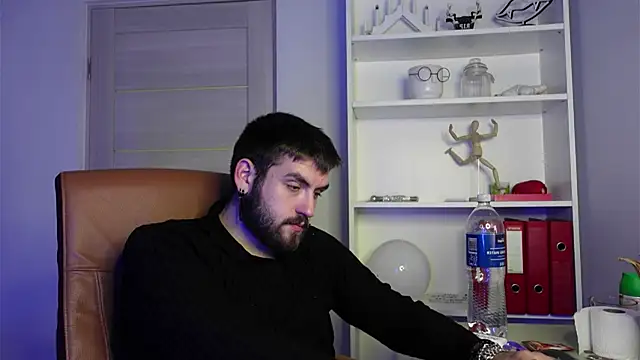 Snapshot of Mike_Platano chatting on 9, 10, 2025 Mike Platano online show from 9, 10, 2025