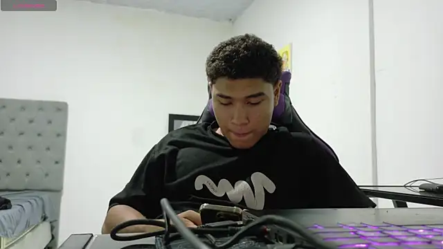 kenji azura1 online show from 16, 4, 2026