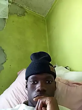 Snapshot of phumlanisanka chatting on 4, 10, 2025 phumlanisanka online show from 4, 10, 2025