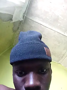 Snapshot of phumlanisanka chatting on 15, 10, 2025 phumlanisanka online show from 15, 10, 2025