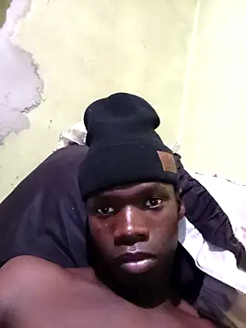 Snapshot of phumlanisanka chatting on 18, 10, 2025 phumlanisanka online show from 18, 10, 2025