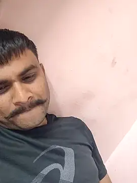 Snapshot of Frvgggghh chatting on 12, 2, 2026 Frvgggghh online show from 12, 2, 2026