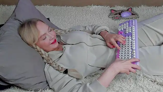 Snapshot of AlishaSe7enthAngel chatting on 7, 2, 2026 AlishaSe7enthAngel online show from 7, 2, 2026