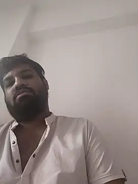 vinay smalldick online show from 3, 4, 2026