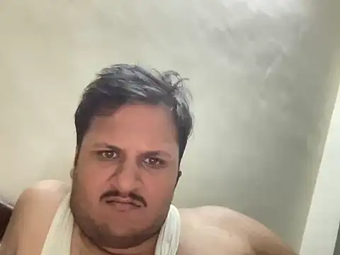 chiikuloveu online show from 8, 11, 2025