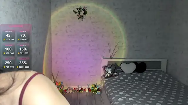 FakeLamb online show from 5, 4, 2026