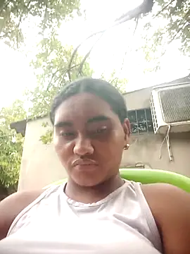 Lucy-Ferr online show from 27, 10, 2025