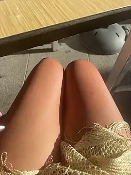 Snapshot of IrishmilfAnna chatting on 28, 9, 2025 IrishmilfAnna online show from 28, 9, 2025