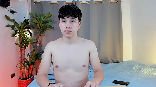 mrhot night online show from 22, 7, 2026