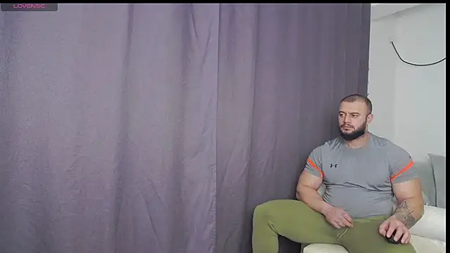 RickyMiami1 online show from 5, 1, 2026