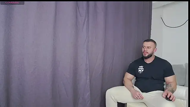 RickyMiami1 online show from 17, 2, 2026