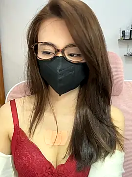 Mochi21 online show from 2, 12, 2025