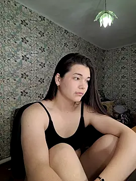 Albi Glow online show from 11, 9, 2025