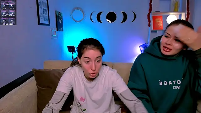 Snapshot of khloebeauty chatting on 2, 2, 2026 khloebeauty online show from 2, 2, 2026