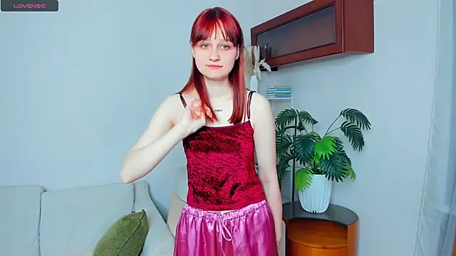 KatyKufel online show from 16, 11, 2025