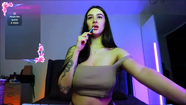 Snapshot of Veronica_Larsson chatting on 24, 9, 2025 Veronica Larsson online show from 24, 9, 2025