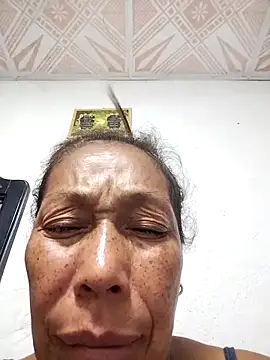 Naomi-Mature online show from 20, 9, 2025