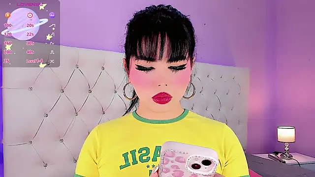 DaniielaV online show from 27, 11, 2025