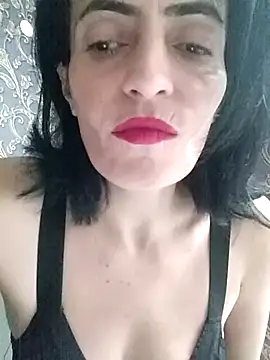 Gecenin Kralicesi online show from 17, 1, 2026