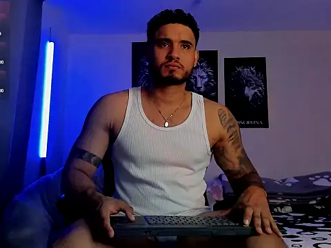 Austin torres  online show from 17, 10, 2025